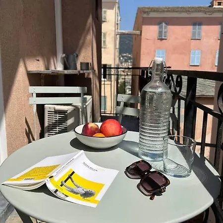 Deux-pieces De Charme Au Coeur De La Citadelle - Apartment
