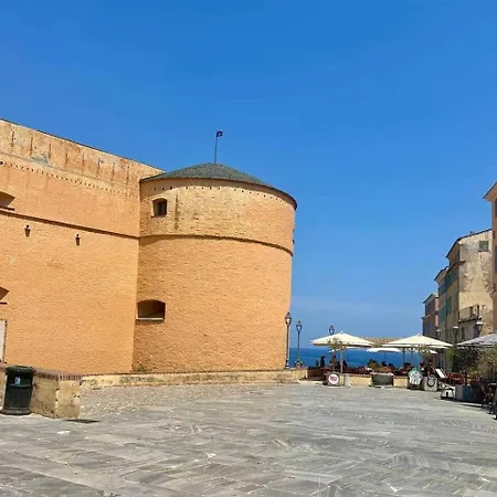 Deux-pieces De Charme Au Coeur De La Citadelle - Apartment Bastia (Corsica)